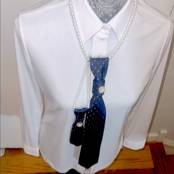 Elegant Blue Polka Dot fashion necklace Tie Set ( mommy & me ) - Picture 2 of 6